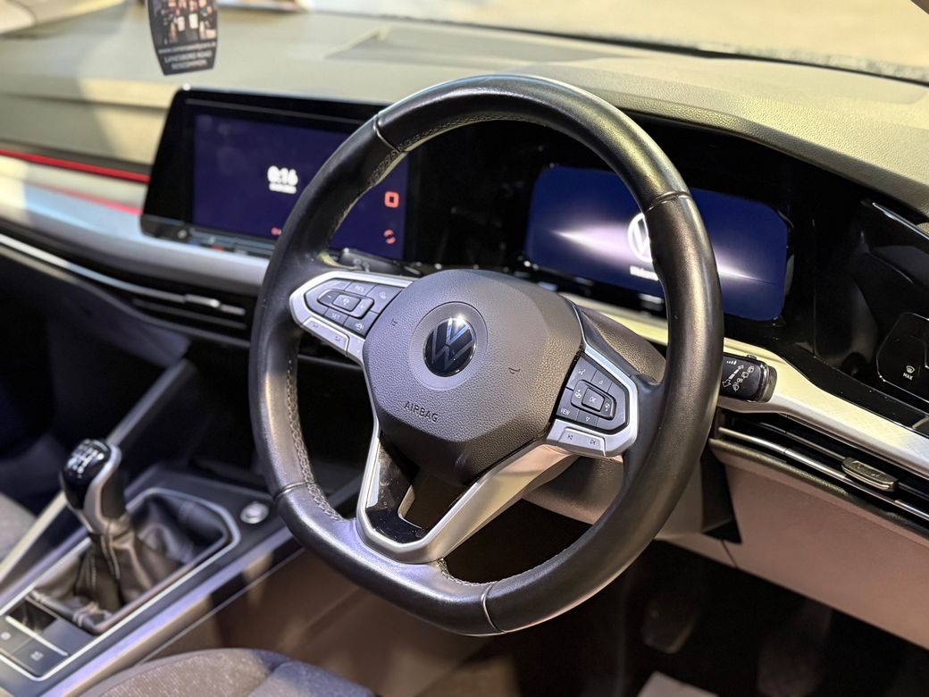 2022 Volkswagen Golf