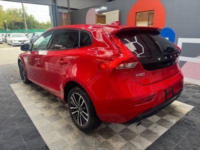 2018 Volvo V40