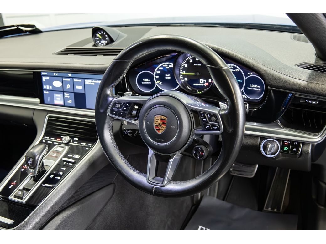 2018 Porsche Panamera