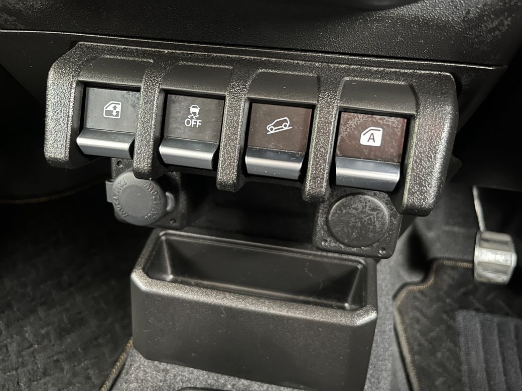 2023 Suzuki Jimny