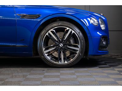 2022 Bentley Flying Spur