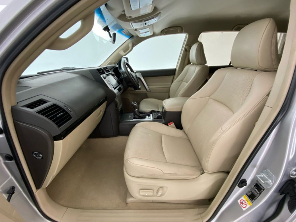 2020 Toyota Landcruiser