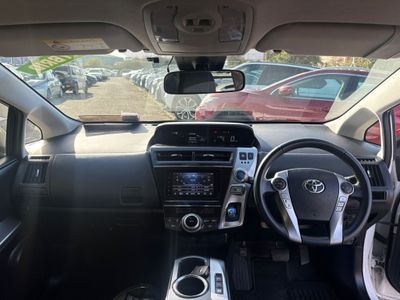 2020 Toyota Prius Alpha