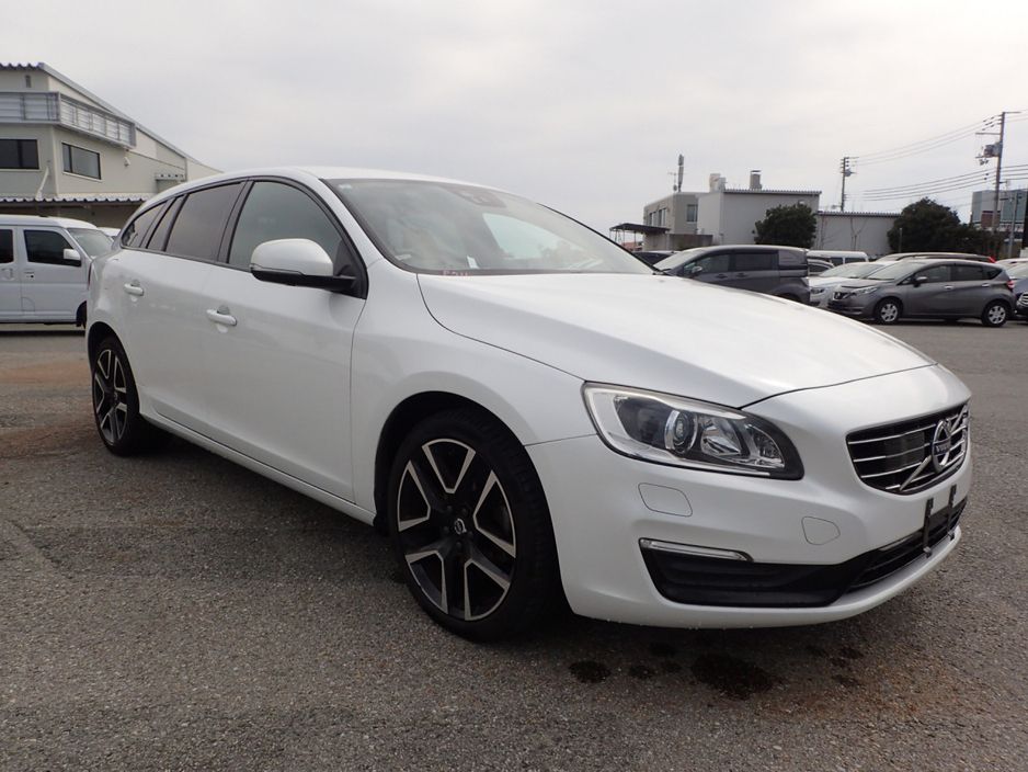 2017 Volvo V60