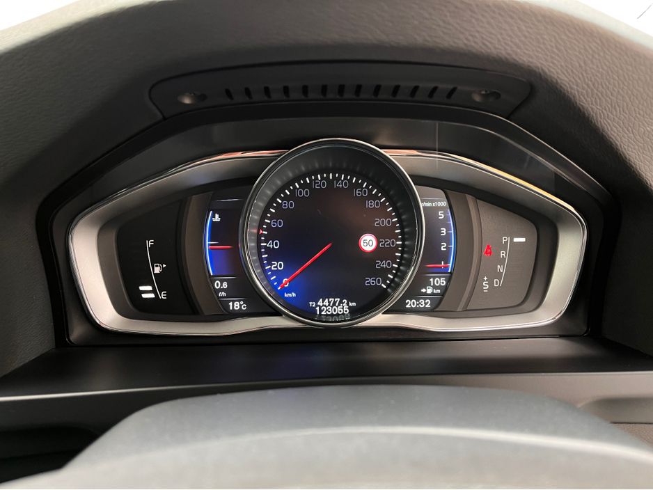 2016 Volvo V60