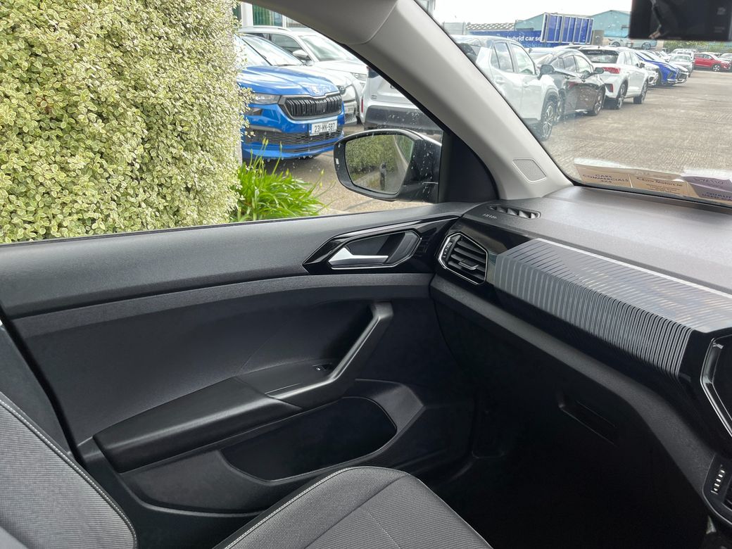 2023 Volkswagen T-Cross