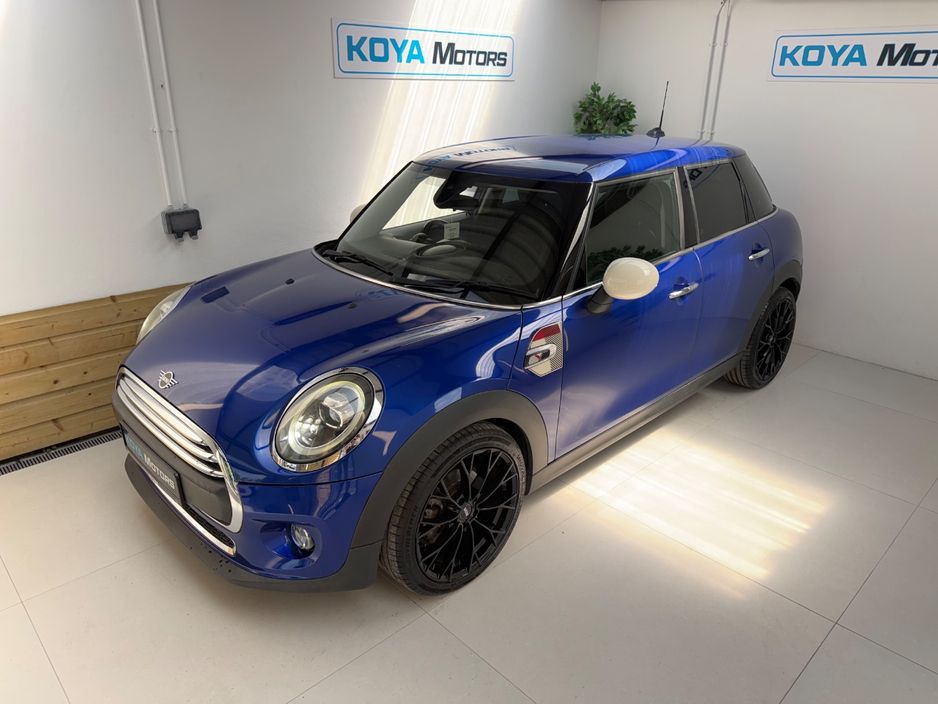 2019 Mini Hatch