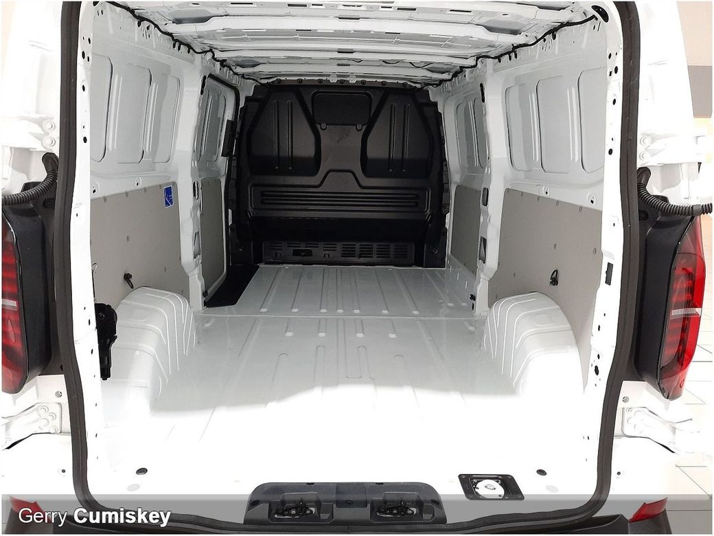 2025 Volkswagen Transporter