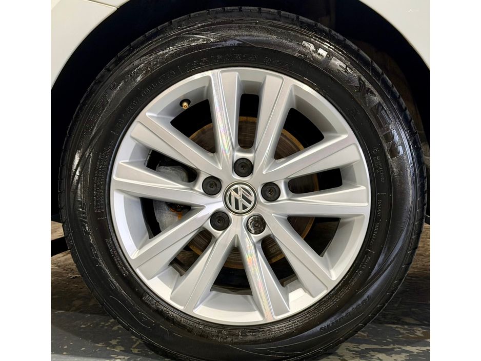 2017 Volkswagen Polo