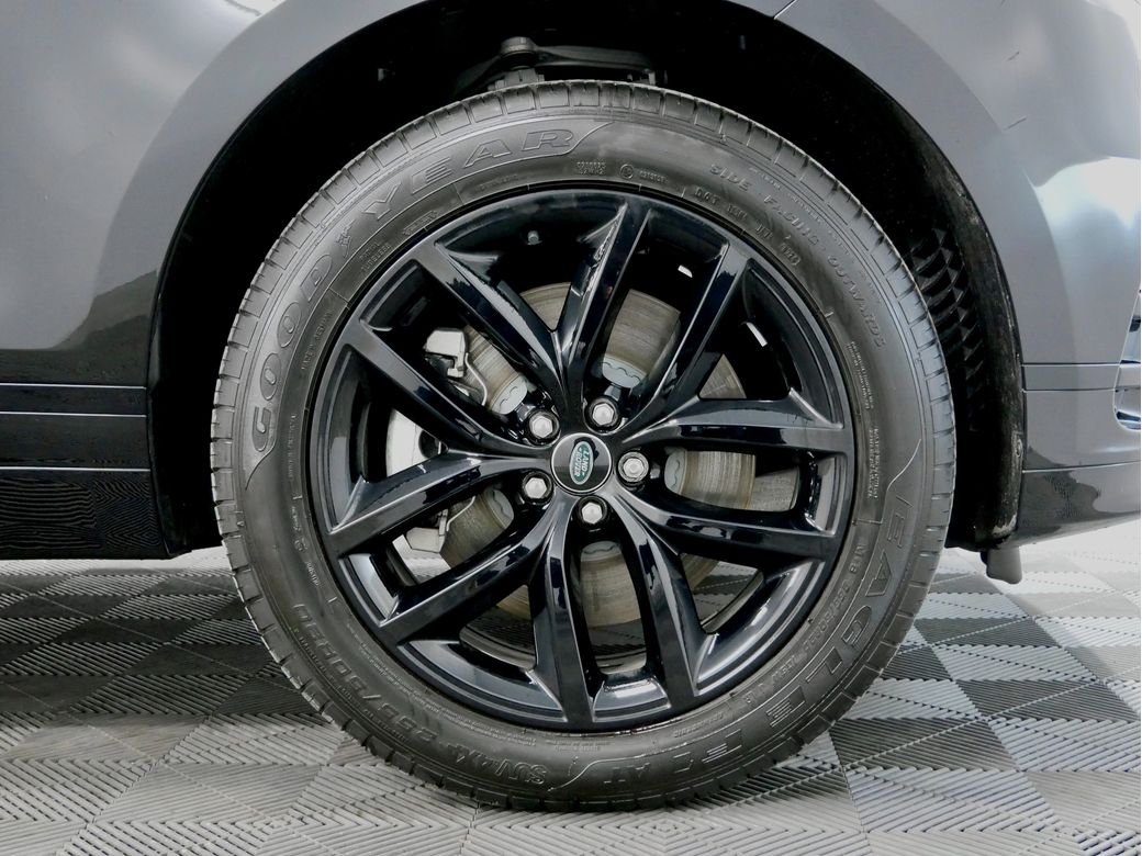 2025 Land Rover Range Rover Velar