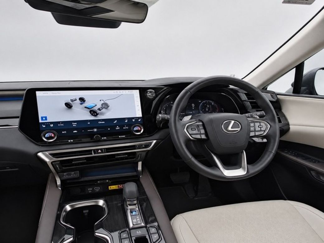 2026 Lexus RX450h+