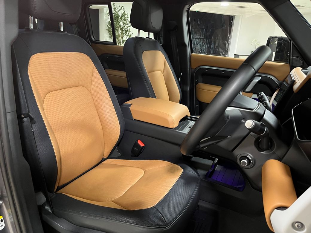 2023 Land Rover Defender