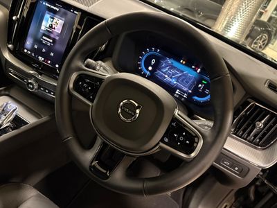 2025 Volvo XC60