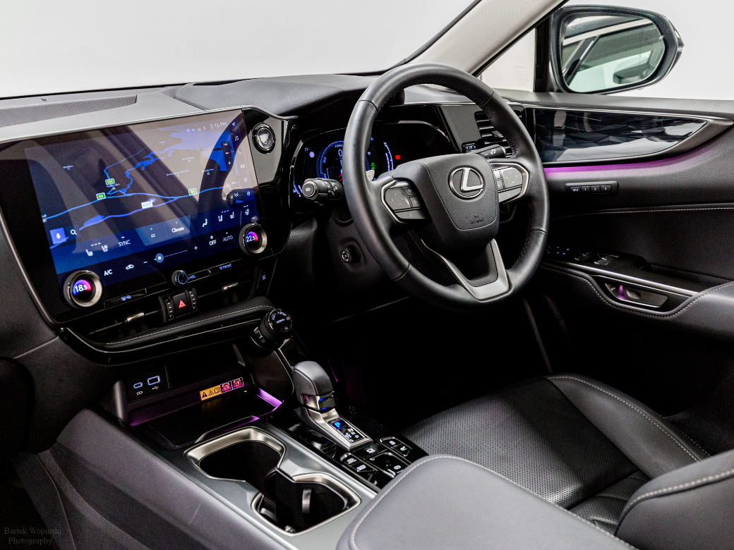 2024 Lexus NX 450H+