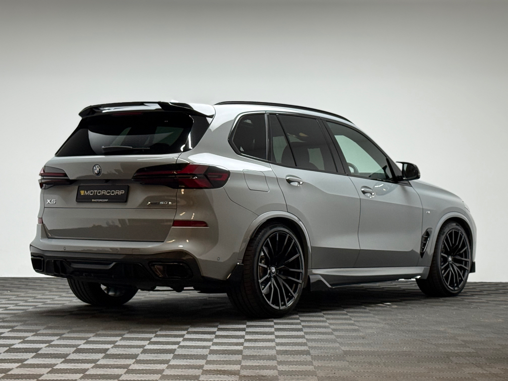 2025 BMW X5