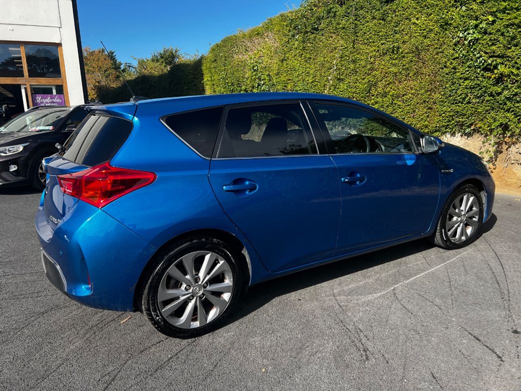2013 Toyota Auris