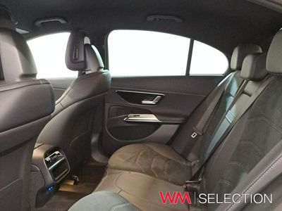 2025 Mercedes-Benz 300