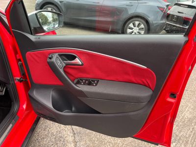 2016 Volkswagen Polo
