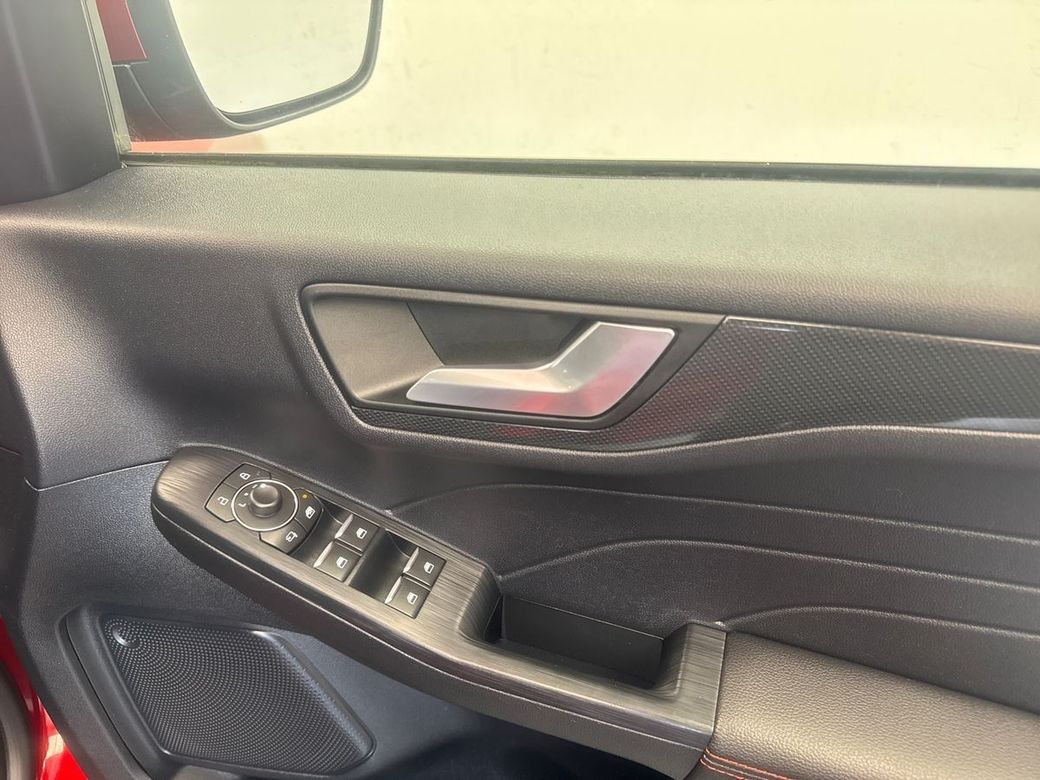 2023 Ford Kuga