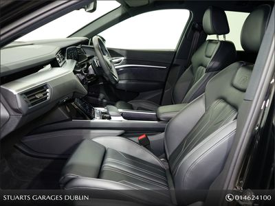 2024 Audi Q8 e-tron