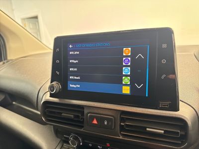 2023 Peugeot Partner