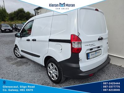 2022 Ford Transit Courier