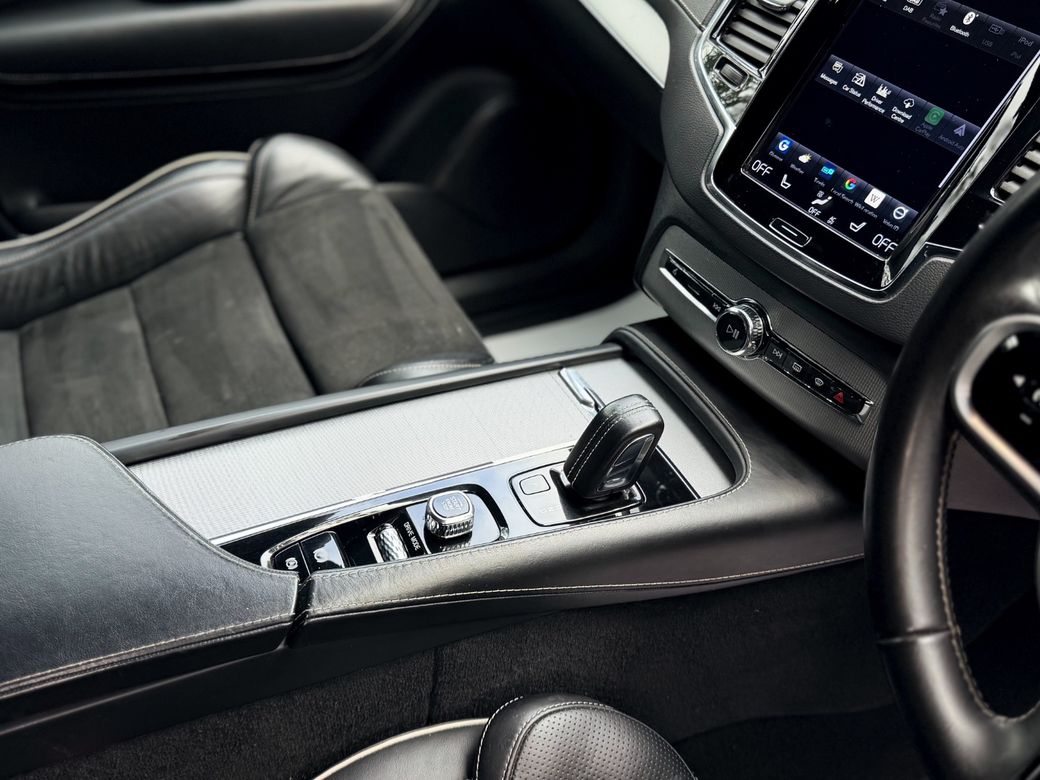 2021 Volvo XC90