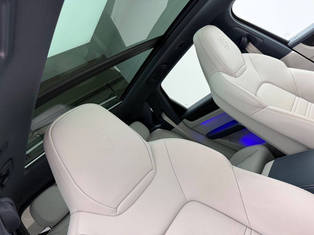 2022 Porsche Cayenne