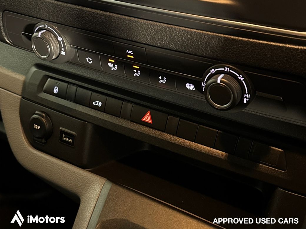 2021 Vauxhall Vivaro