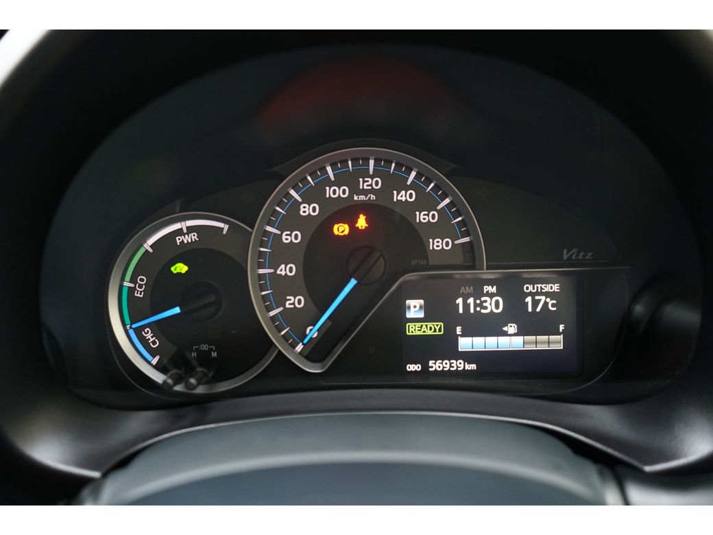2017 Toyota Vitz
