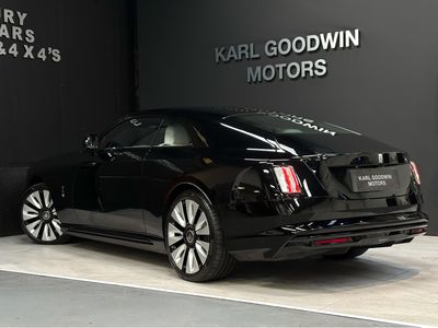 2024 Rolls-Royce Phantom