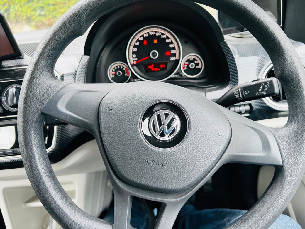2019 Volkswagen up!