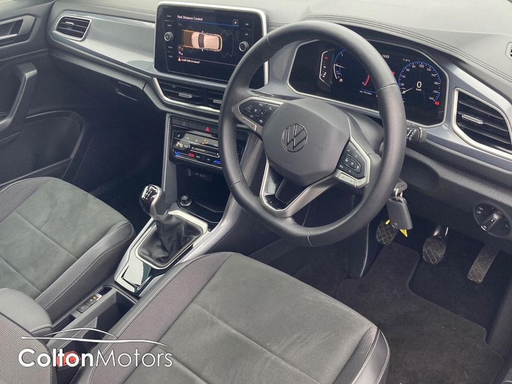 2025 Volkswagen T-Roc