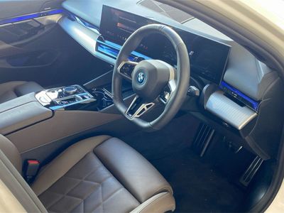 2025 BMW 5 Series