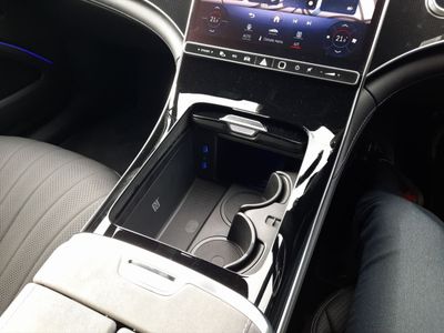 2025 Mercedes-Benz EQS