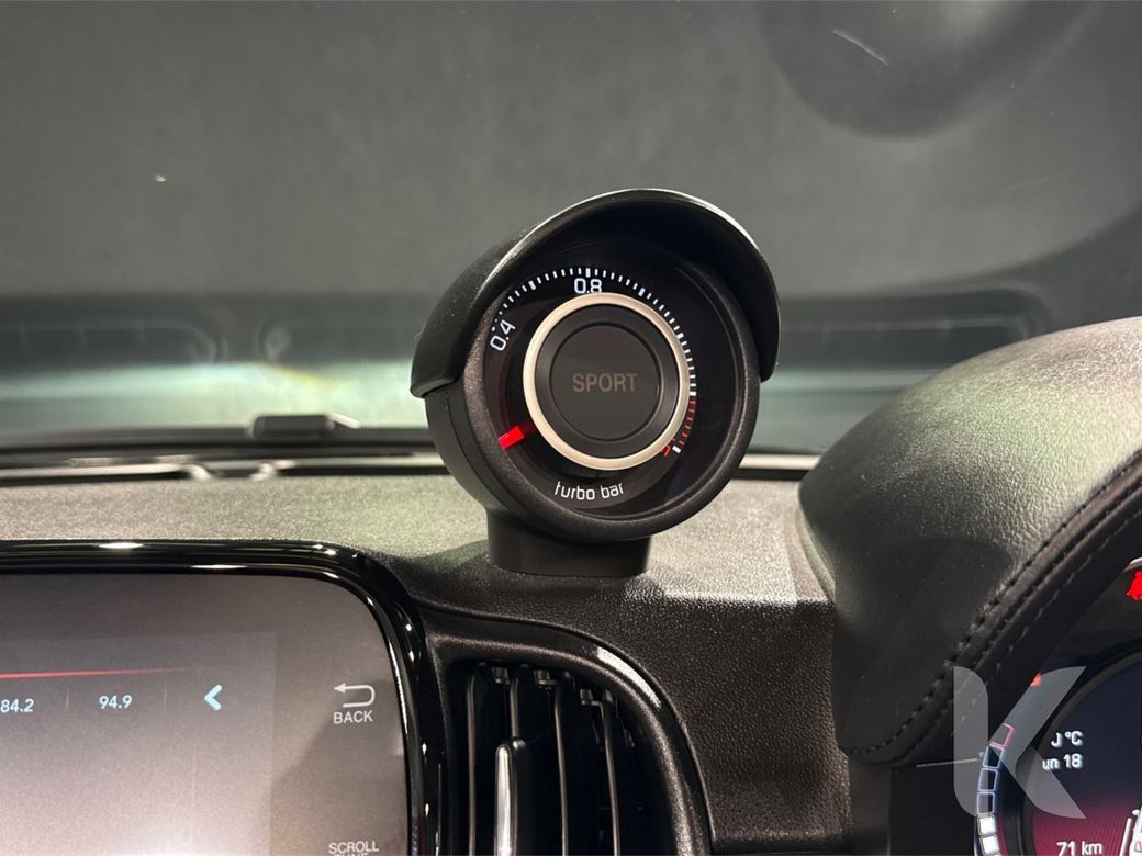 2022 Abarth 595c