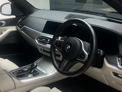 2021 BMW X5