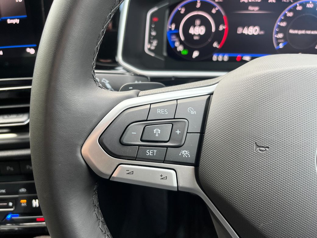 2024 Volkswagen T-Roc
