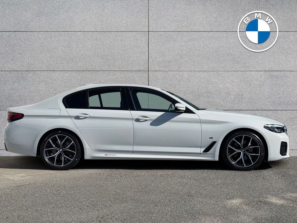 2021 BMW 5 Series