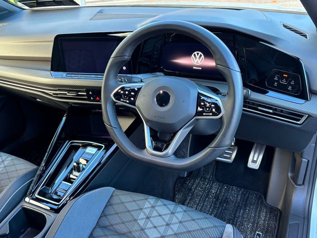 2023 Volkswagen Golf