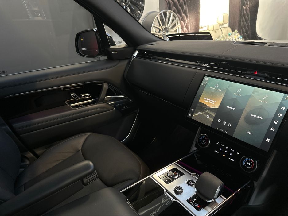 2023 Land Rover Range Rover