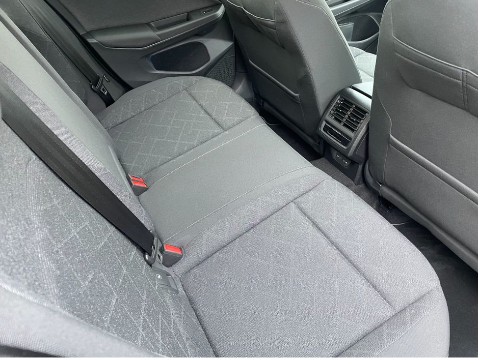 2024 Volkswagen Golf