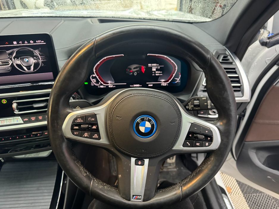 2022 BMW iX3