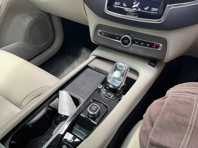 2022 Volvo XC90