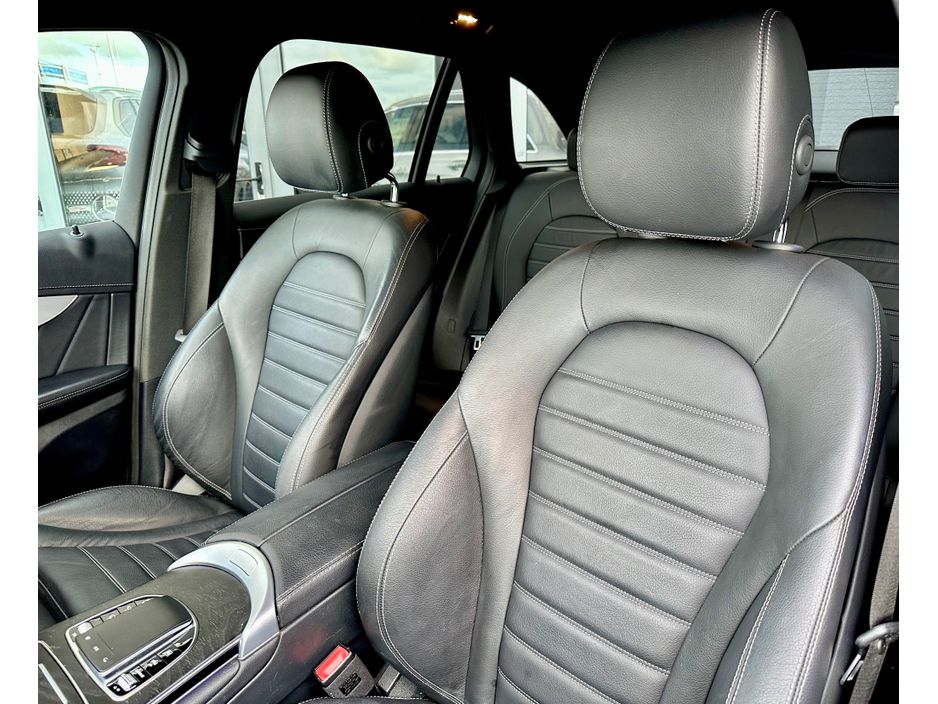 2022 Mercedes-Benz GLC Class