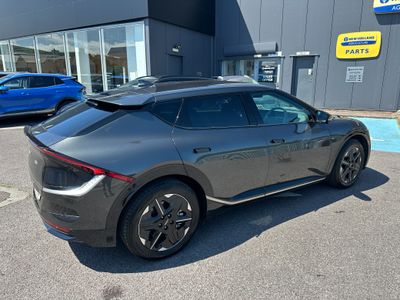 2025 Kia EV6