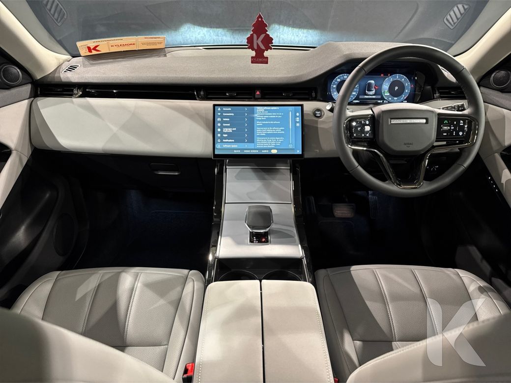 2025 Land Rover Range Rover Evoque