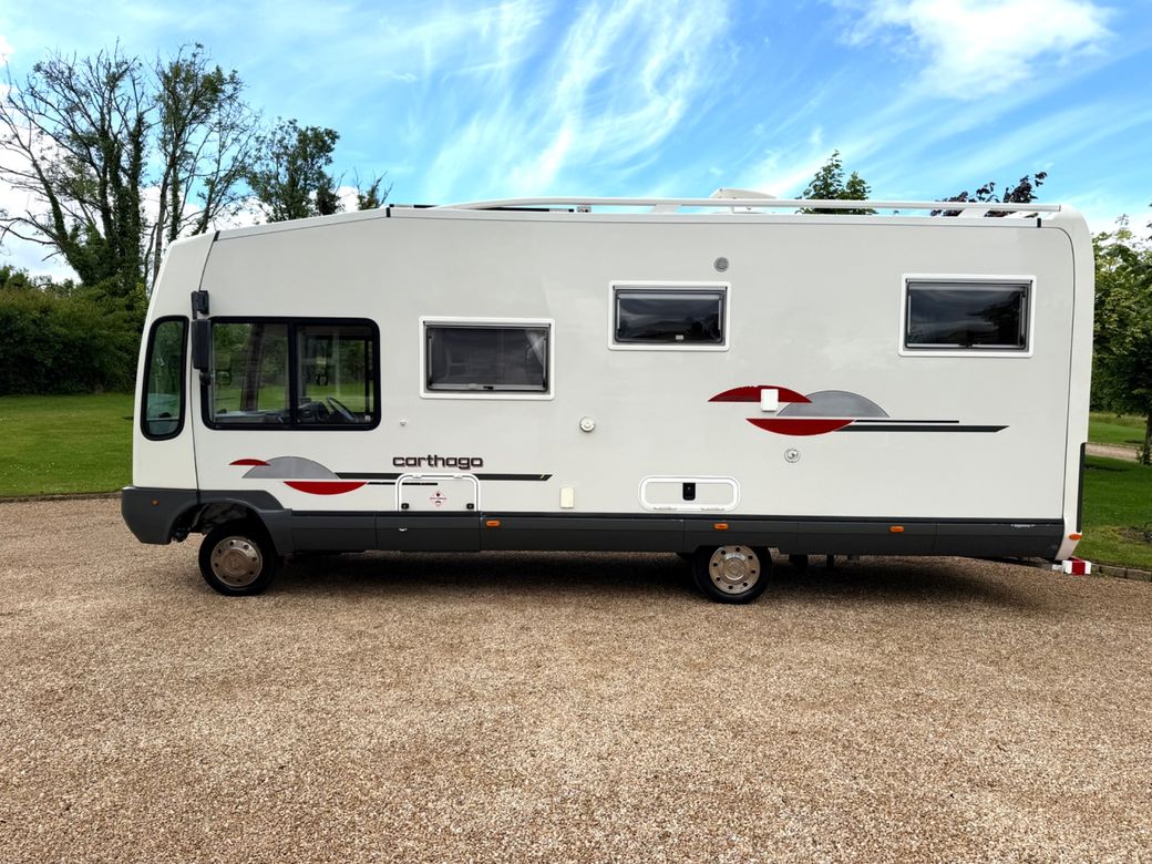2004 CARTHAGO  M-LINER 52 R.H.D AUTO 