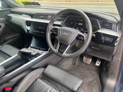 2024 Audi Q8 e-tron