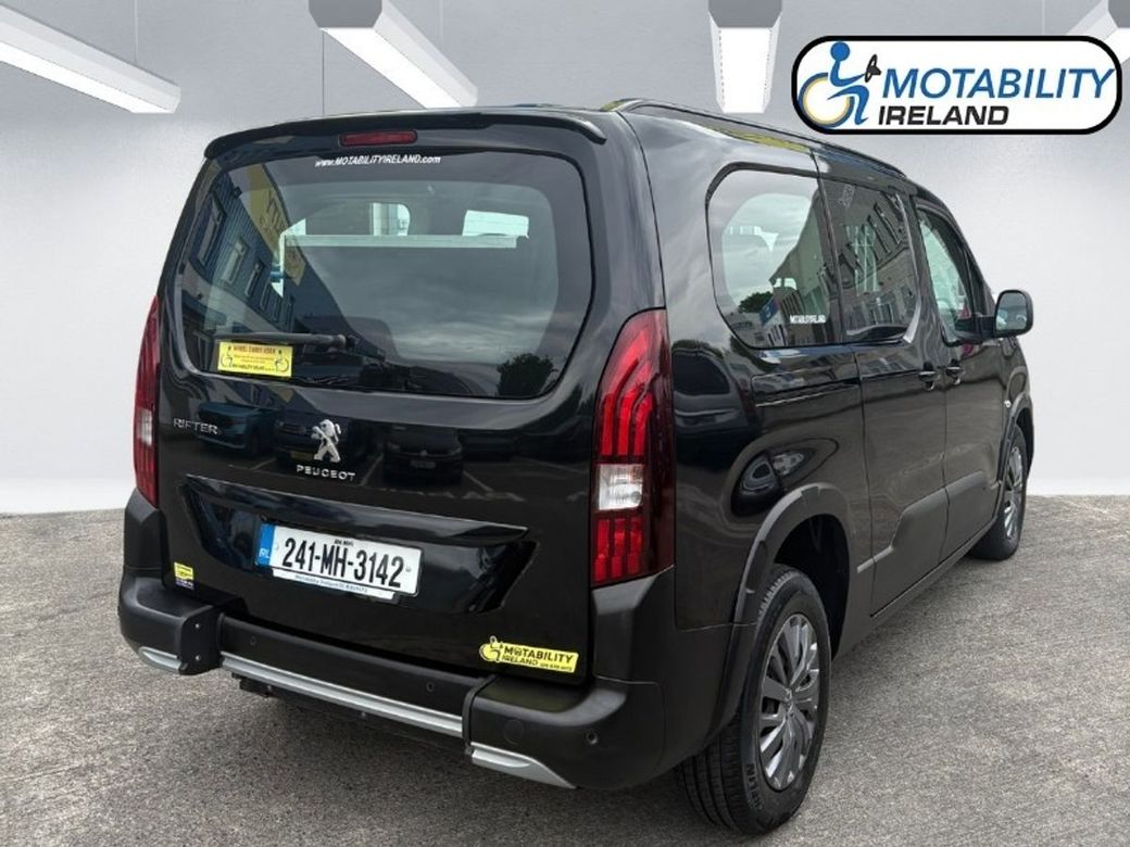 2024 Peugeot Rifter